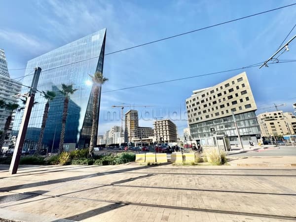 CFC Superbe bureau neuf de 75 m²