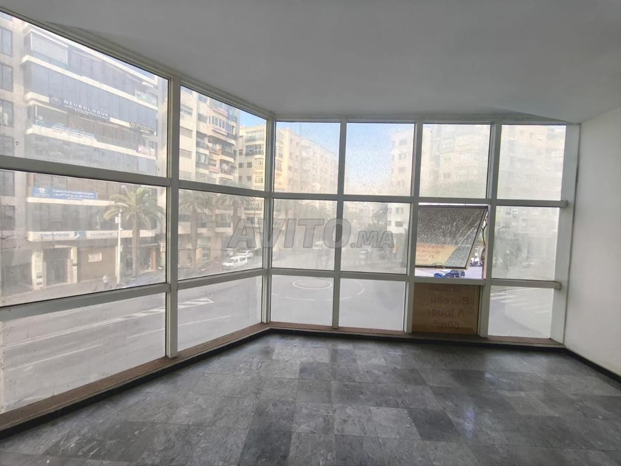 Bureau à louer Sur boulevard