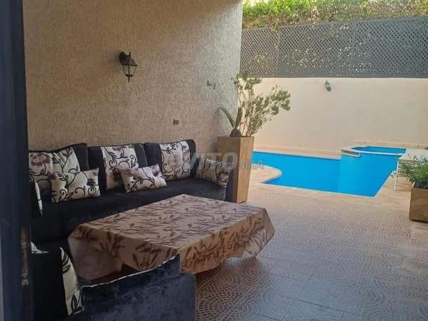 Villa à vendre de 390m² au quartier Targa