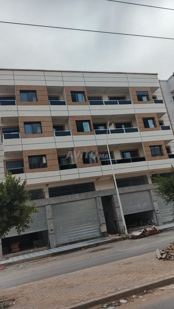 شقق على الشارع، فينسيون رائع من 70 متر مربع إلى 130 متر مربع