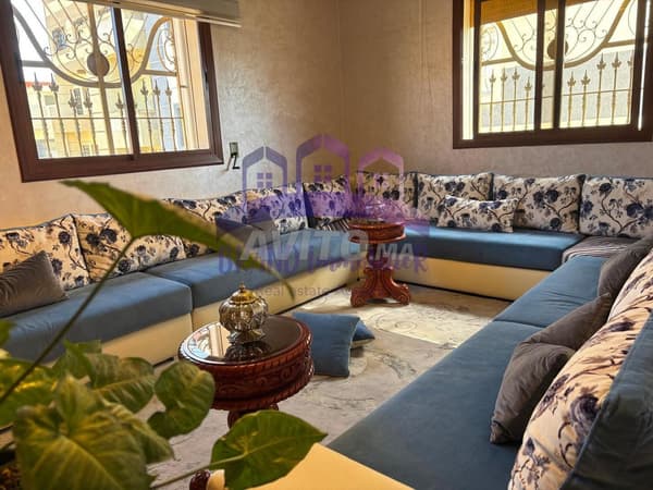 Bel appartement F4 à louer Moujahidine