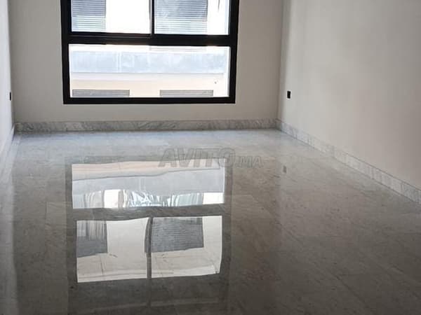 Appartement à vendre 84 m² à Casablanca CFC