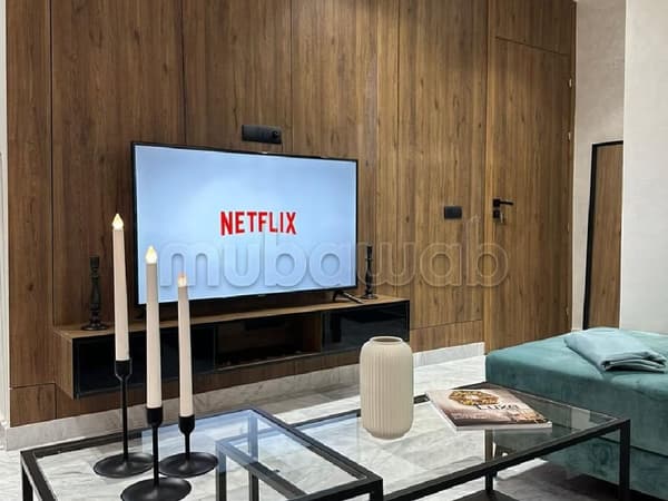 Appartement te huur in Maârif. 1 kamer. Gemeubileerd
