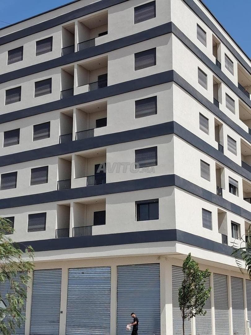 Appartement à vendre 77m² à Victoria Bouskoura