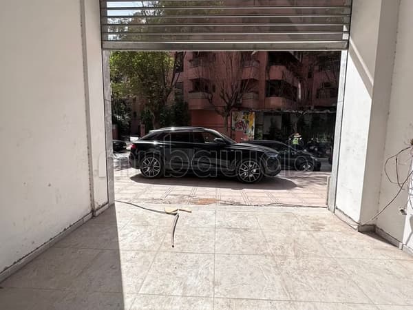 Location: Local commercial Gueliz 41m et 27m mezzanine