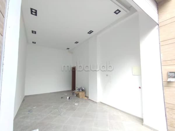 Magasin a vendre a la ville haute