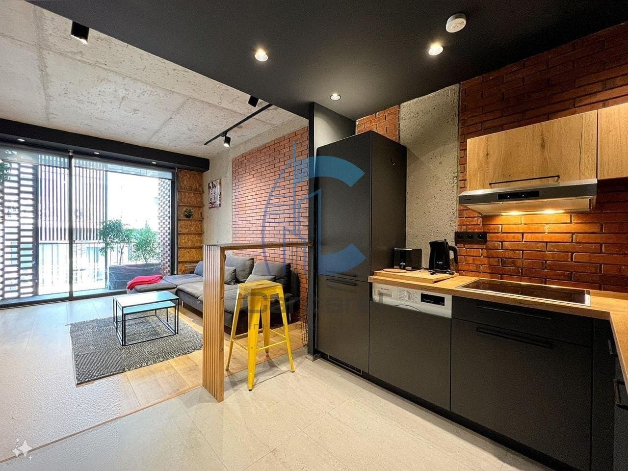 2 STUDIOS MEUBLÉS À LOUER – GAUTHIER