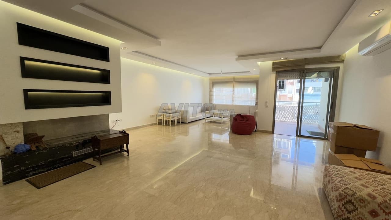 BEAUTIFUL APARTMENT for sale in Racine