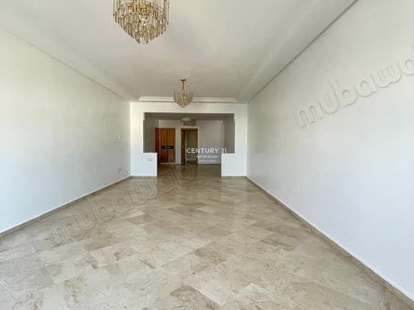 Spacieux appartement de 152m² à louer