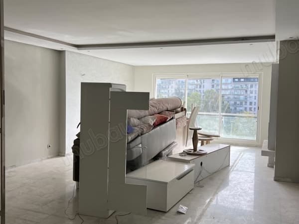 Duplex à louer Prestigia Hay Riyad non meublé. 18000dh le mois