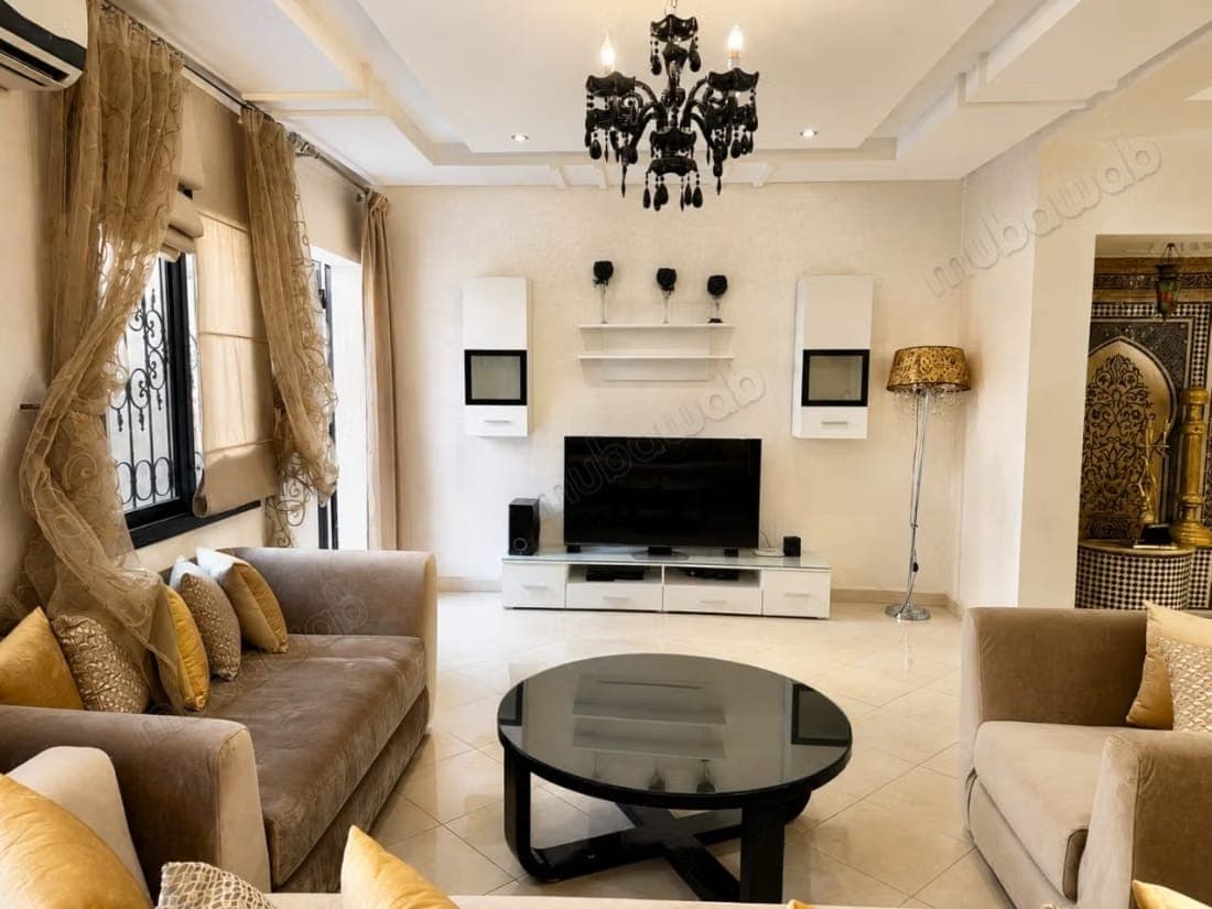 Prachtige villa te huur in Samlalia, gemeubileerd
