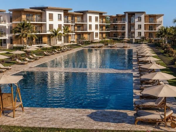 Apartment with Swimming Pool in Dar Bouazza