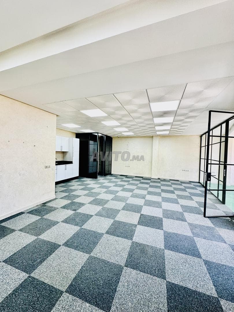 Bel bureau vide au centre de Guéliz