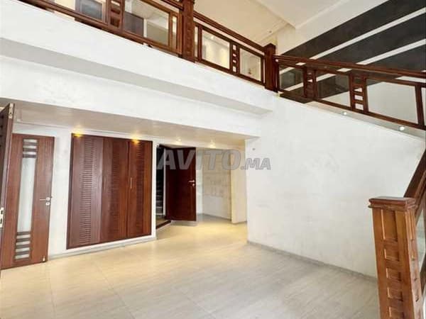 116848-Vente Local à Casablanca Hopitaux de 255 m²
