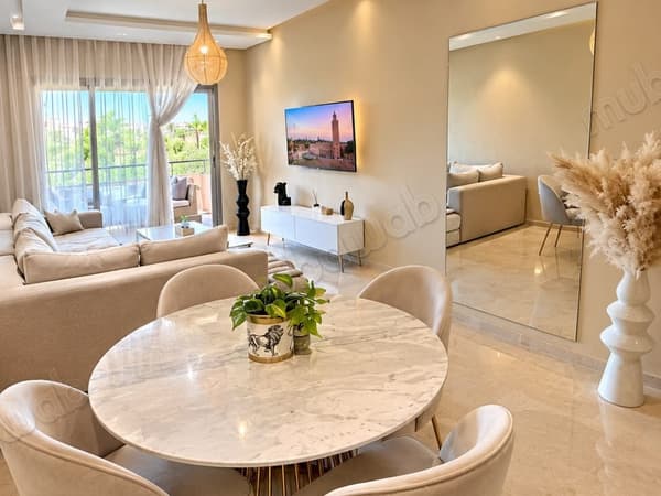 Bel appartement à vendre à Agdal. Superficie 80 m². Bien meublé