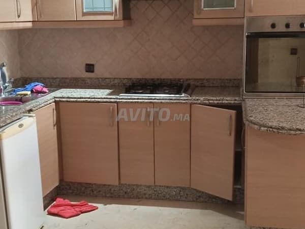 استوديو مفروش مع 🅿️ موقف سيارات بنجدية 2 مارس