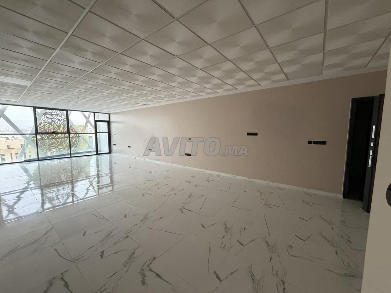 Bureau 67m² - Face Cour d'Appel, Haut Founty