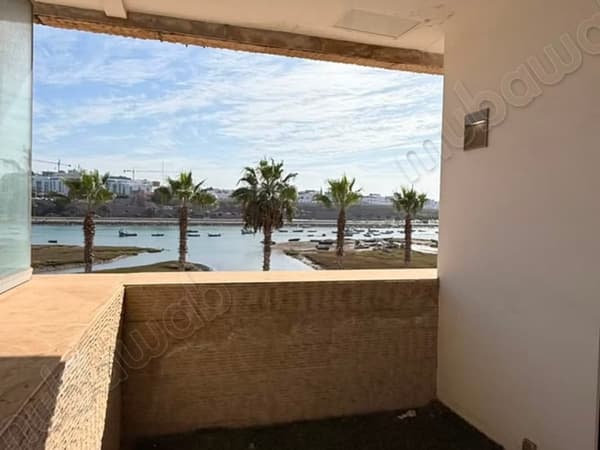 Furnished 210m² apartment at La MARINA Rabat