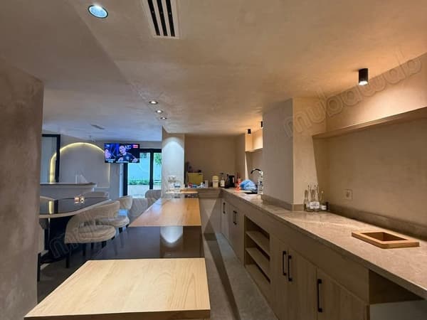 A louer espace commercial exceptionnel