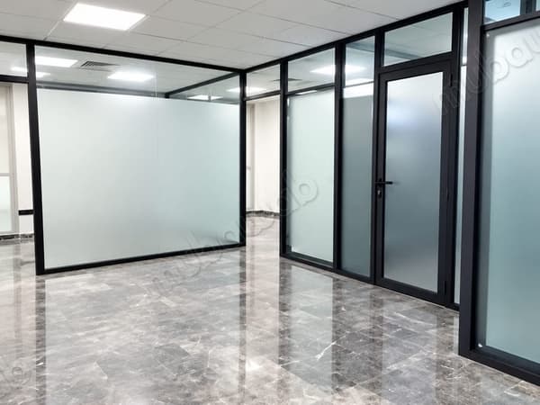 Mooie kantoren te huur in Sidi Maarouf. Oppervlakte 110 m²