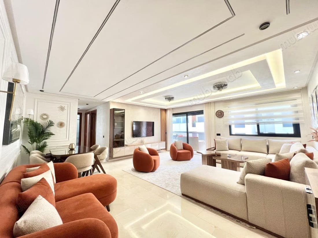 Appartamento arredato di prestigio – Ville Verte