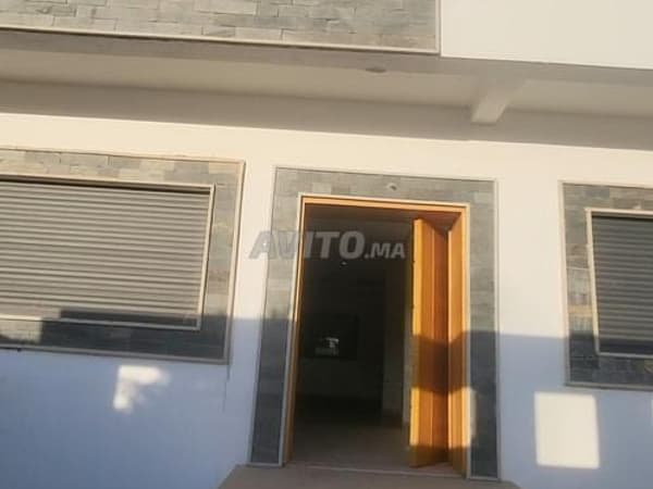 Villa à vendre à ain attik