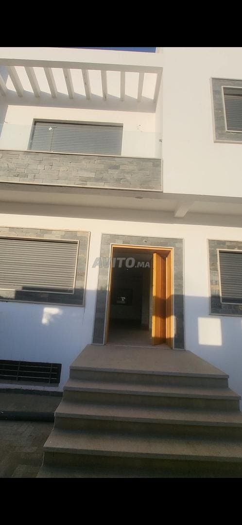 Villa à vendre à ain attik
