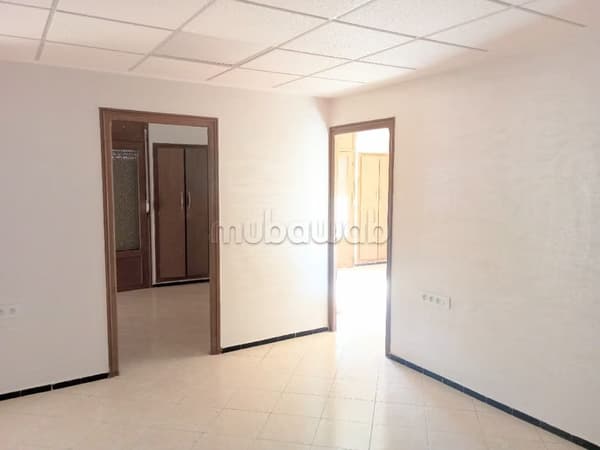 Bel appartement / Bureau à louer