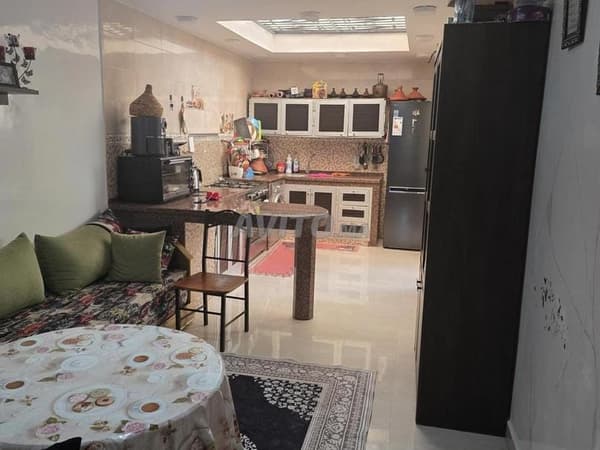 SPACIOUS APARTMENT WITH GREAT POTENTIAL