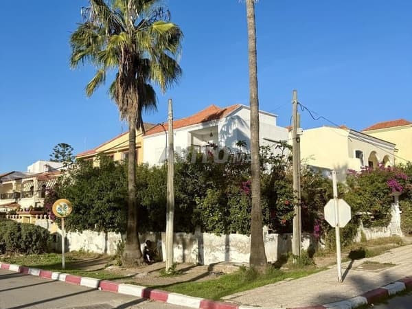 Villa in vendita a Sidi Rahal, a 500 m dalla spiaggia