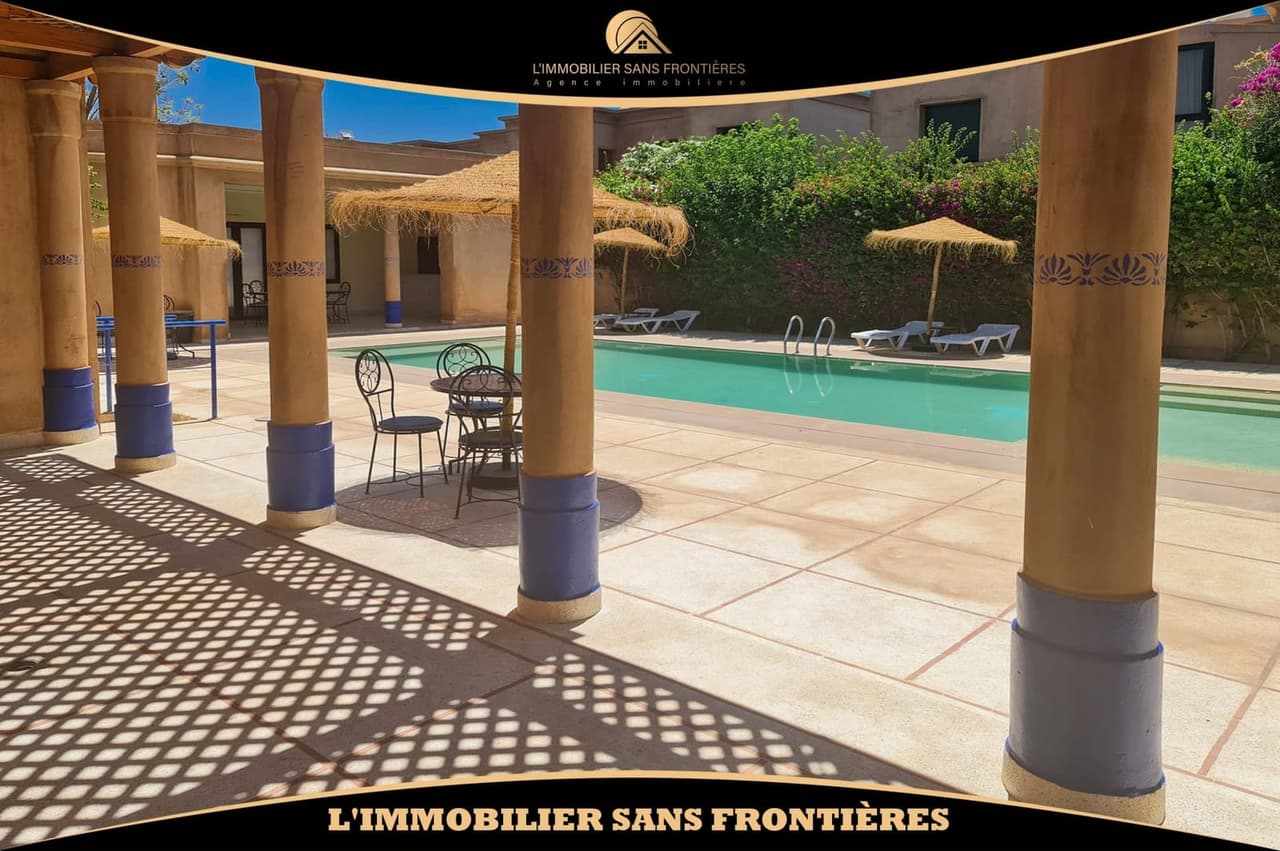 Villa meublée à vendre à Targa, 307 m², Marrakech
