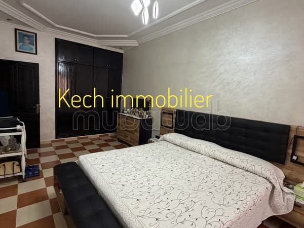 Maison modèle avec 3 niveaux à vendre