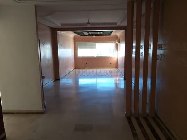 Appartement a louer. Champs de course. FES