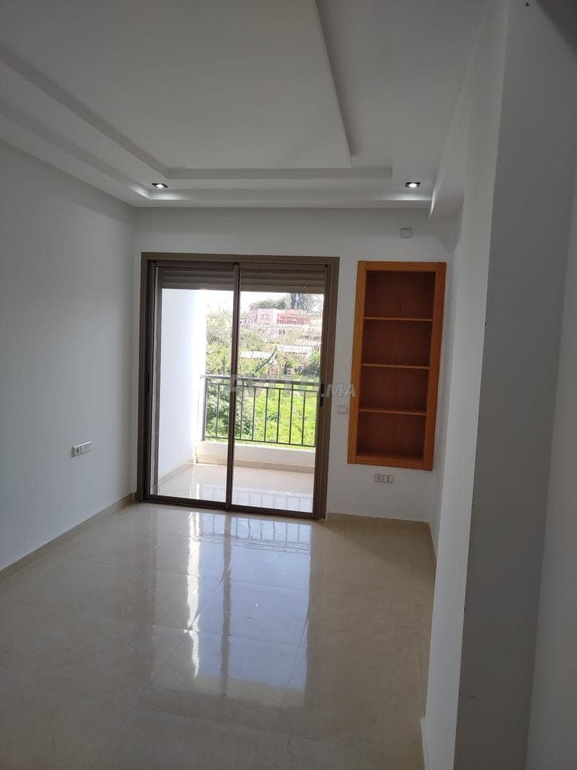 Bel Appartement proche des commodités à Harhoura