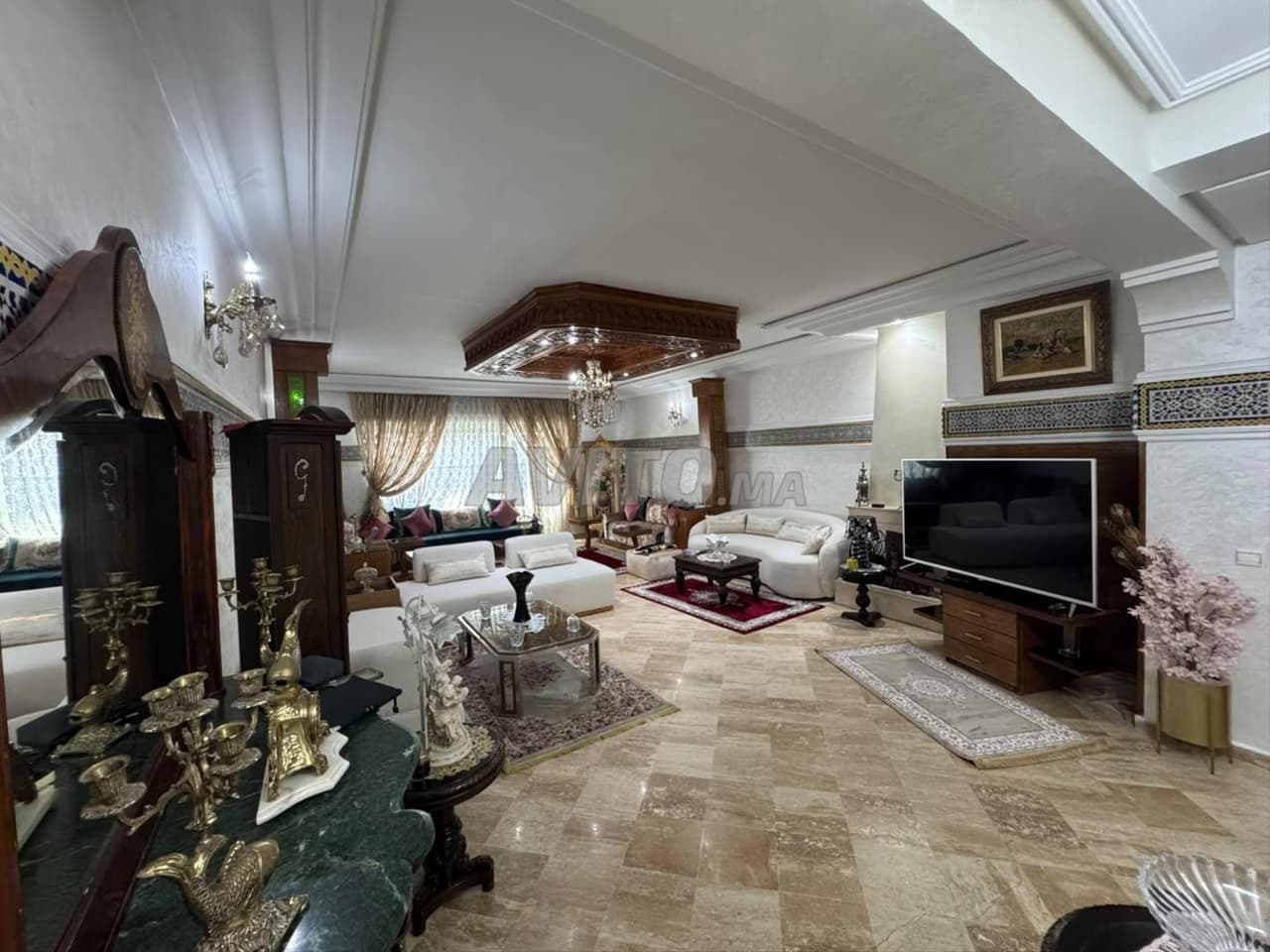 Appartement à vendre 157 m² / QUARTIER DES HÔPITAUX