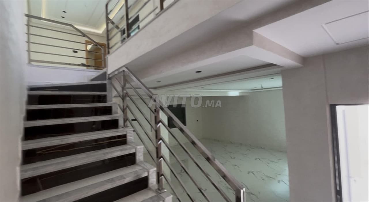 Duplex-Wohnung 210 m² (Fès, Almontazah 2)
