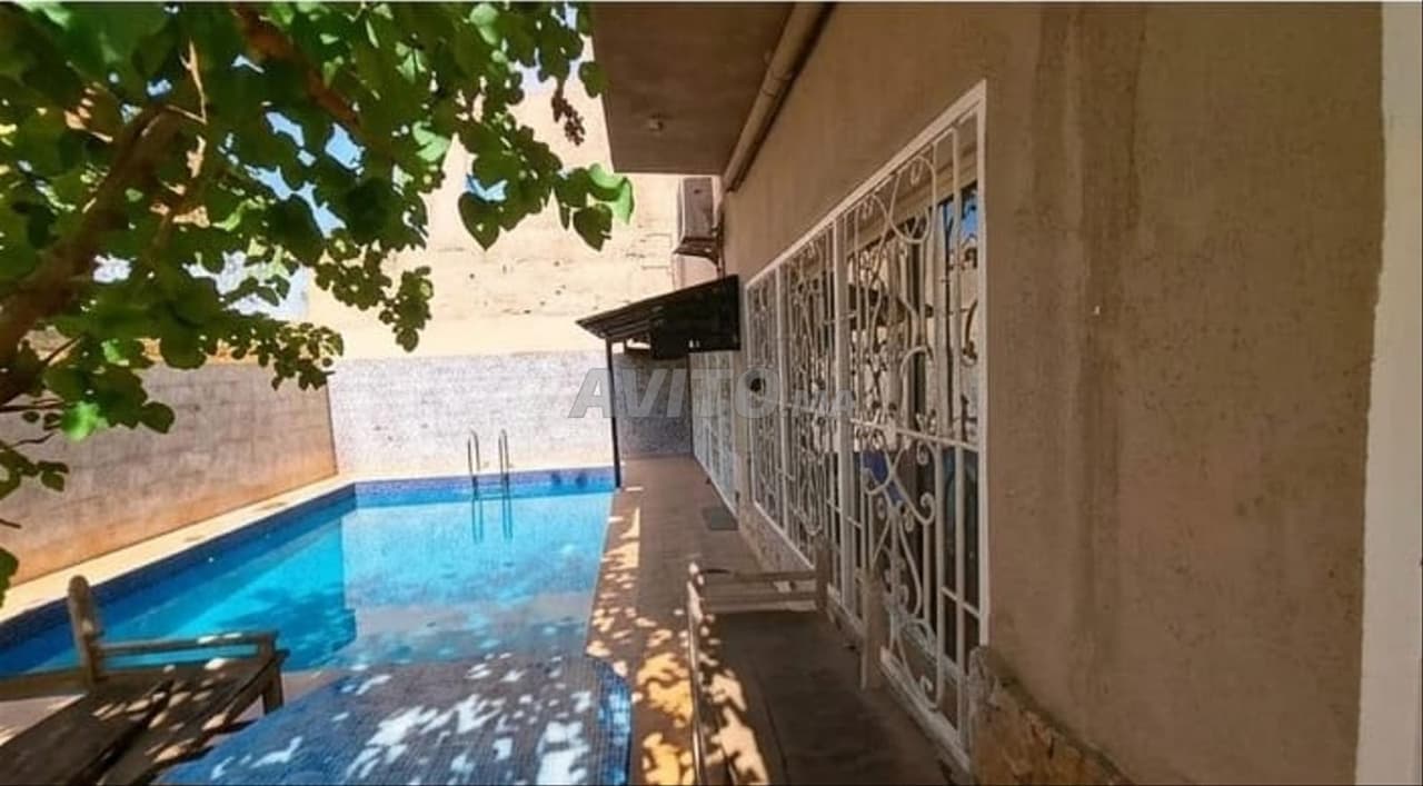 فيلا جميلة مع مسبح