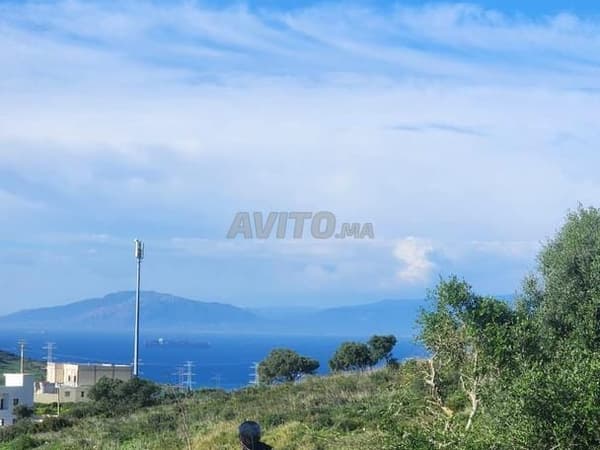 Land 2100 m2 titled sea view