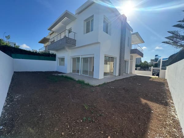 DAR BOUAZZA – VILLA MODERNE À LA VENTE A COTE DOMAINE DE DARB 4CH