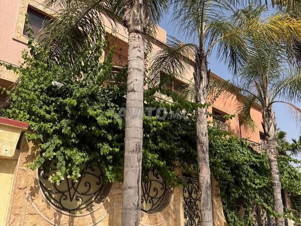 Villa à vendre à Bouskoura Dalia