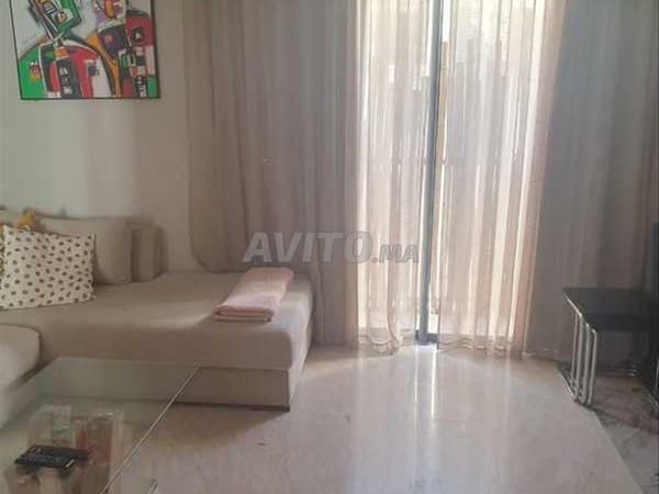 5001922-Appt à louer à 8500DH à Bourgogne (Anfa)