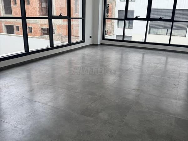 🏢 OFICINA NUEVA EN ALQUILER – BLVD YACOUB EL MANSOUR