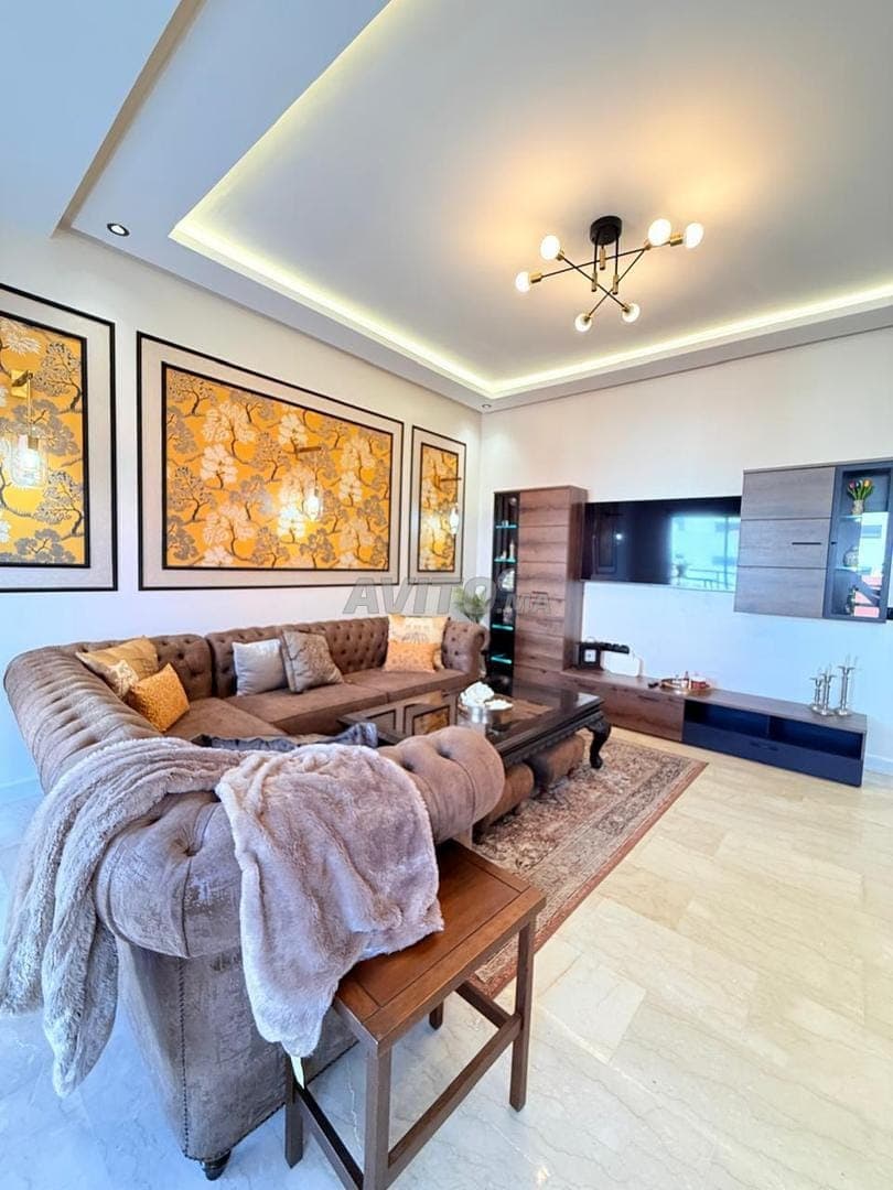 FURNISHED HIGH-STANDING APARTMENT WITHOUT OVERLOOKING