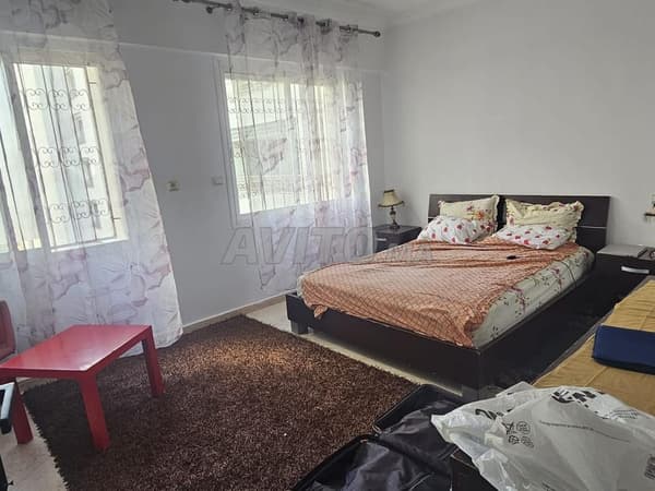 Joli appartement à louer Nejma centre ville