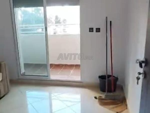 Commercial office for rent