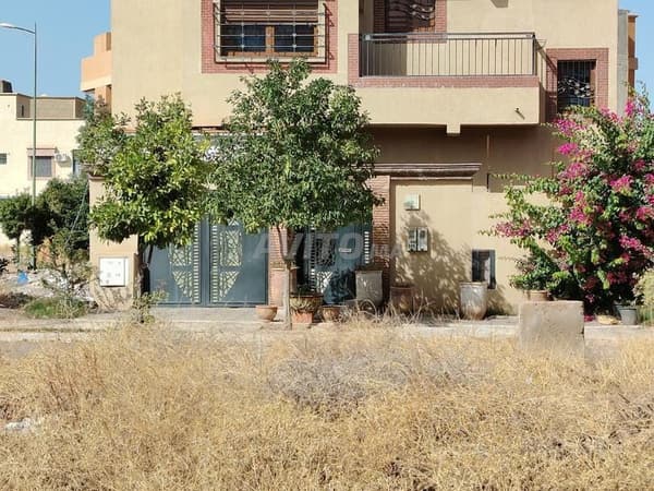 Three-frontage plot for sale