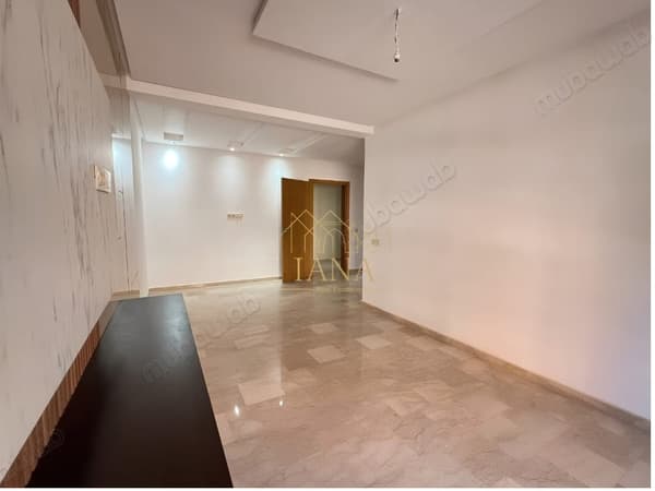 3-Bedroom Apartment for Sale in Hivernage with Parking
