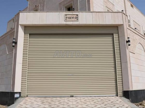 Garage for rent
