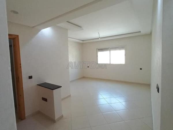 Nouvel appartement 3 chambres, 2ème étage, à vendre à Najd2