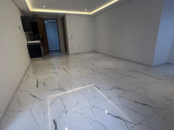 Uffici in affitto nuovi ad Abdelmoumen
